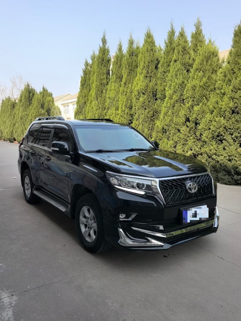 青岛12年丰田普拉多2