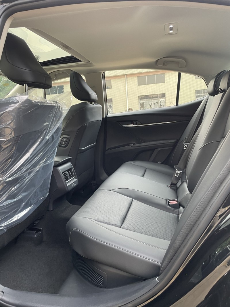 中山25年丰田凯美瑞6