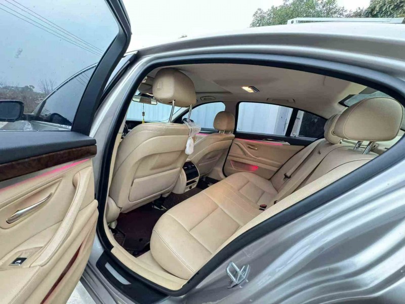 岳陽17年寶馬5系5