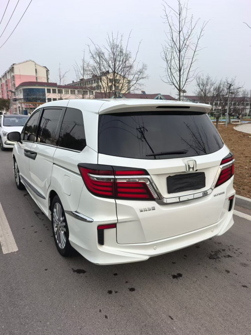 常州18年本田艾力紳6