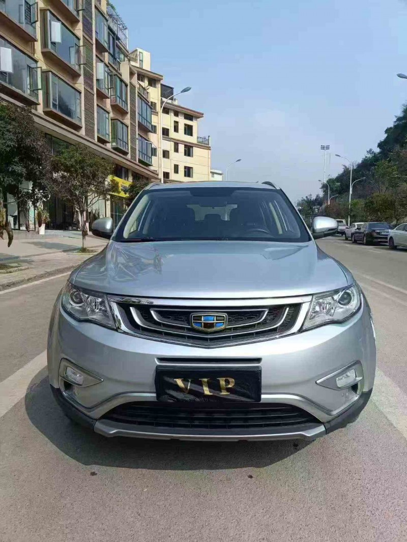 銅仁17年吉利博越1