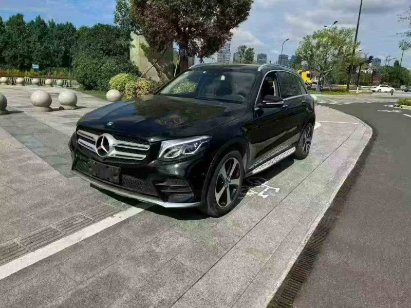 嘉興19年奔馳GLC2