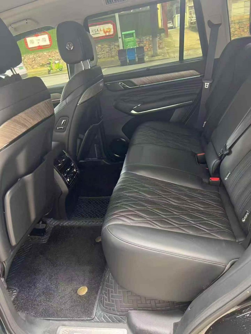 宜昌22年長城汽車坦克6