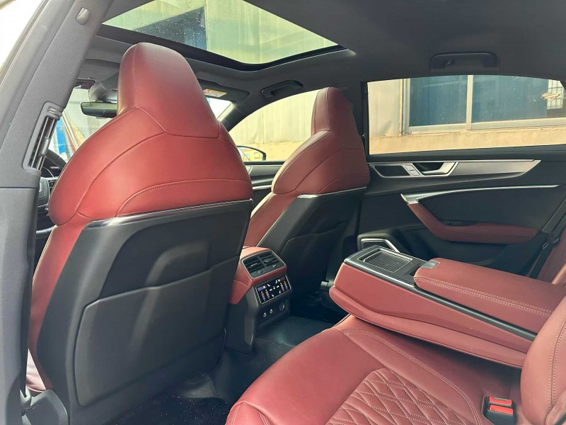 濰坊25年奧迪A7L6