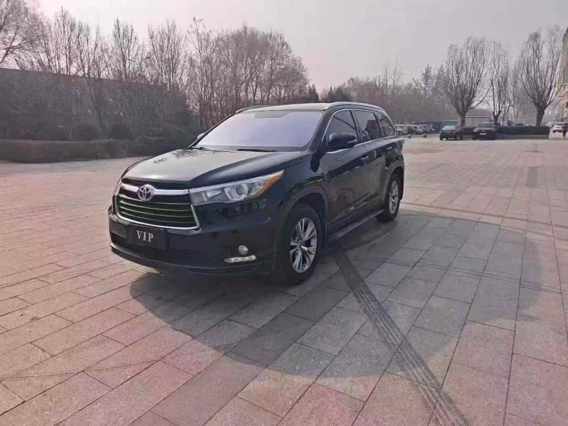 邯郸16年丰田汉兰达2