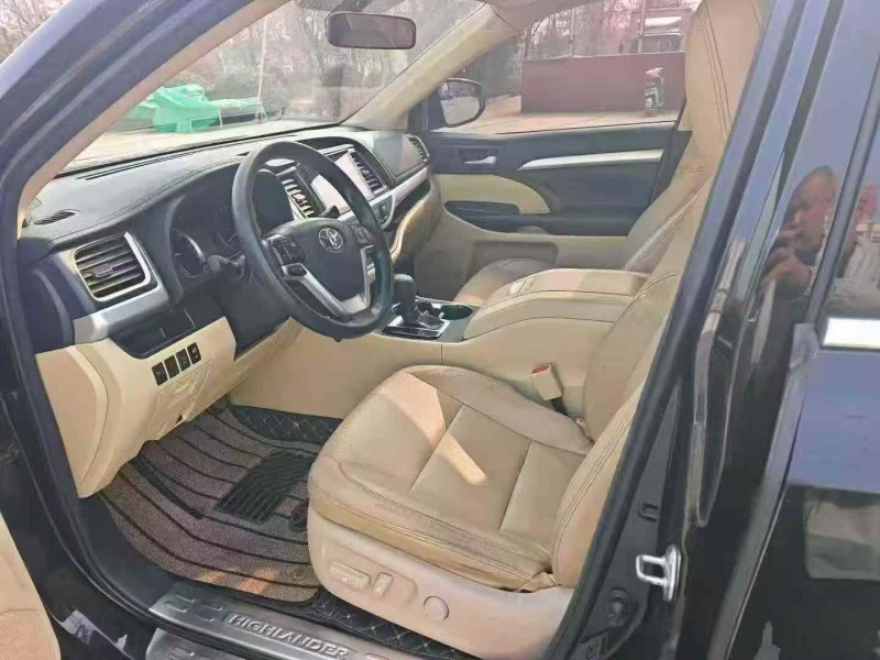 邯郸16年丰田汉兰达5