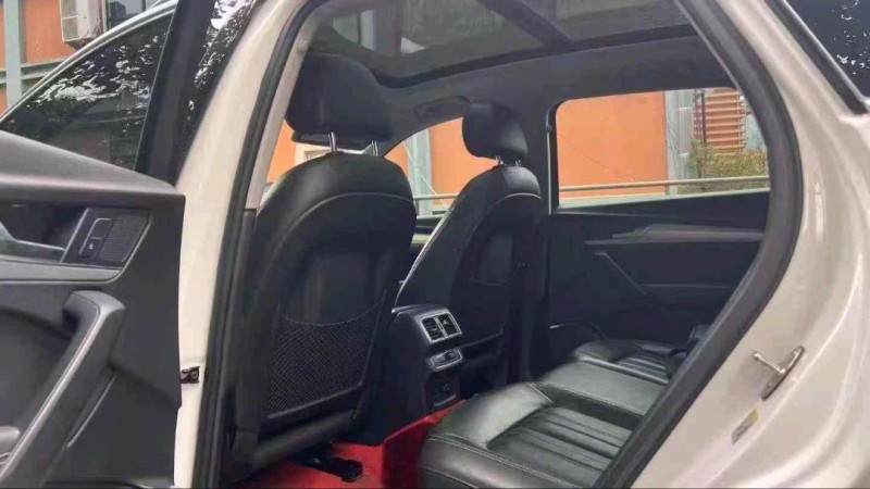 温州19年奥迪Q54