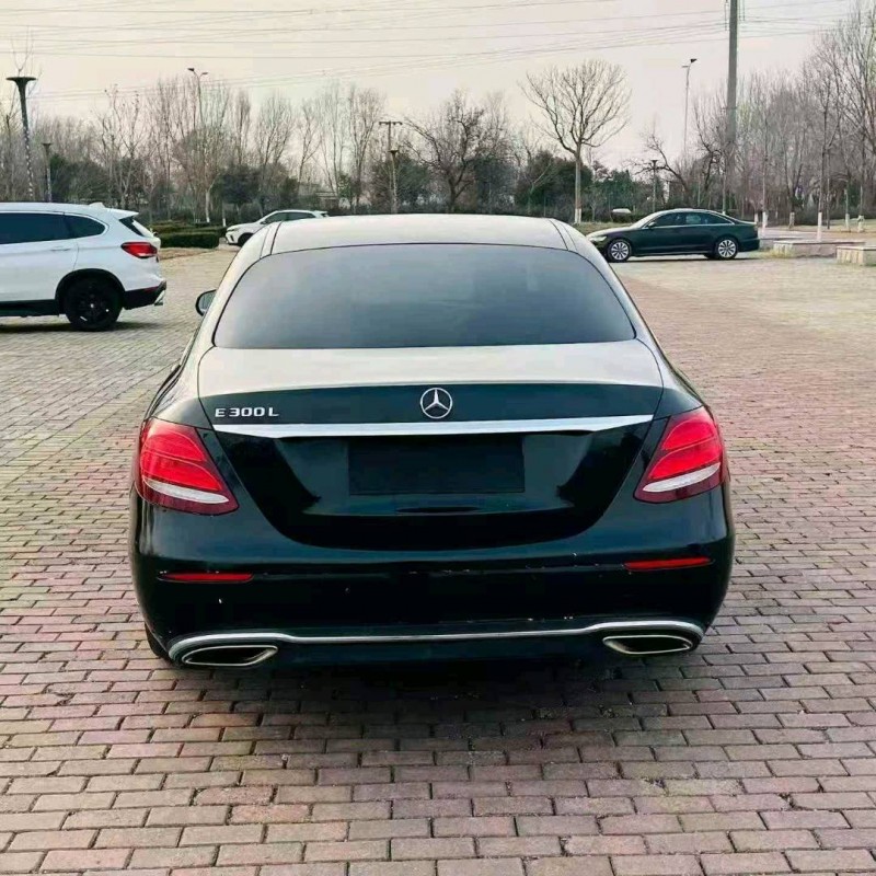 东营18年奔驰E8