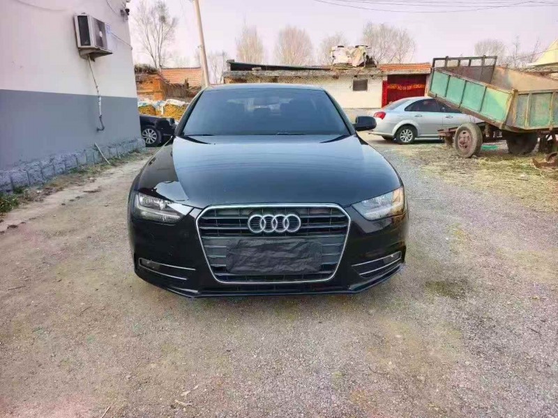 济宁15年奥迪A4L1