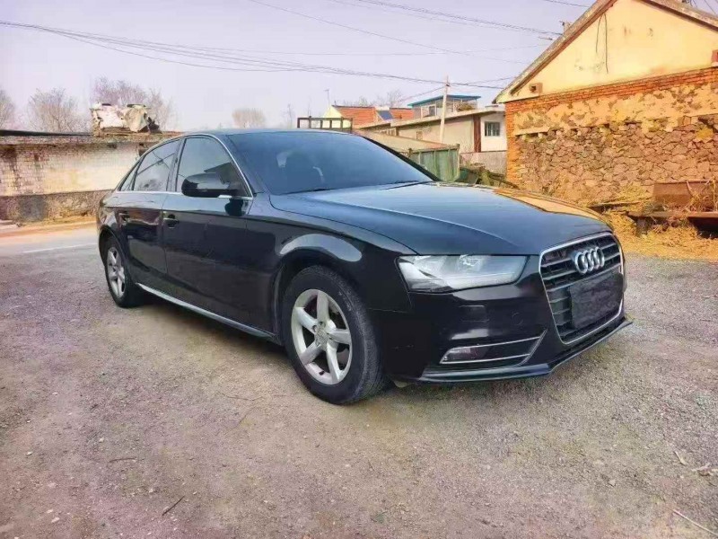 济宁15年奥迪A4L3