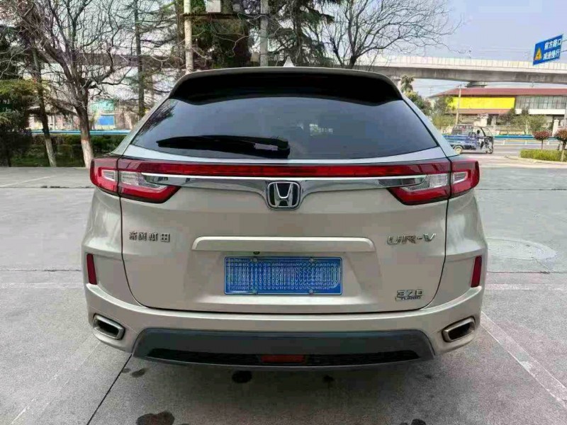 淄博19年本田URV8