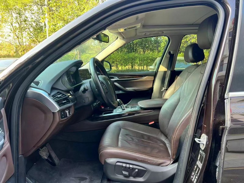 江門16年寶馬X57