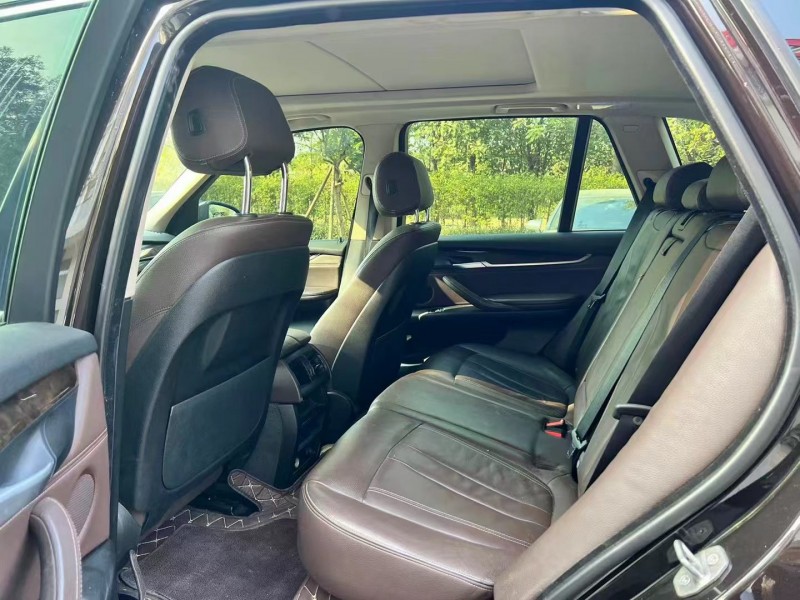 江門16年寶馬X58