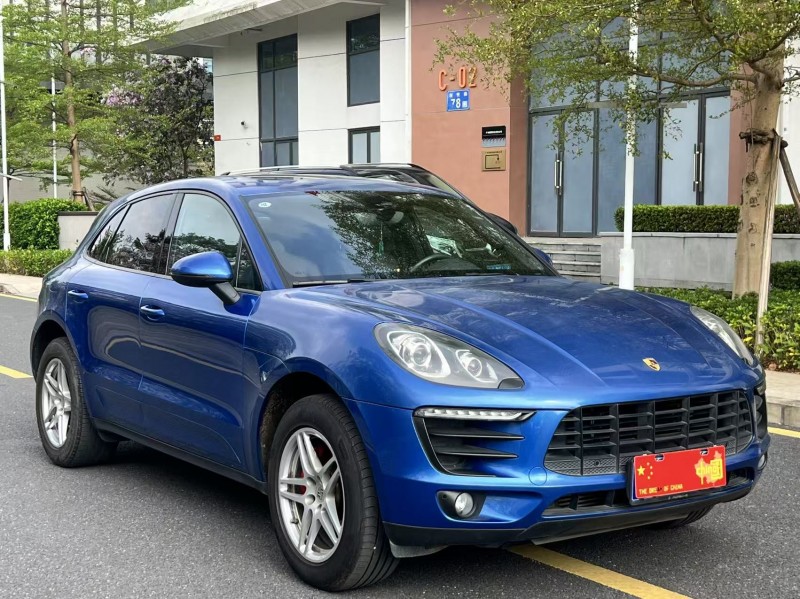 中山18年保时捷Macan3