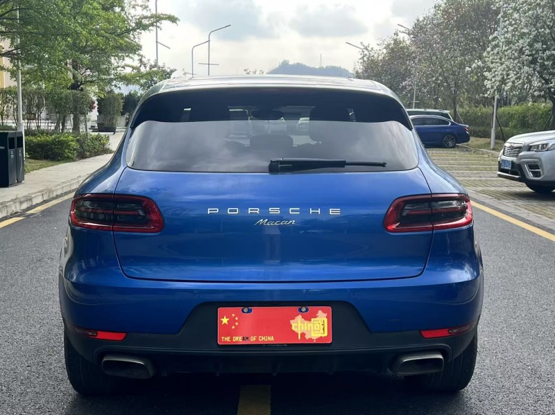 中山18年保时捷Macan5