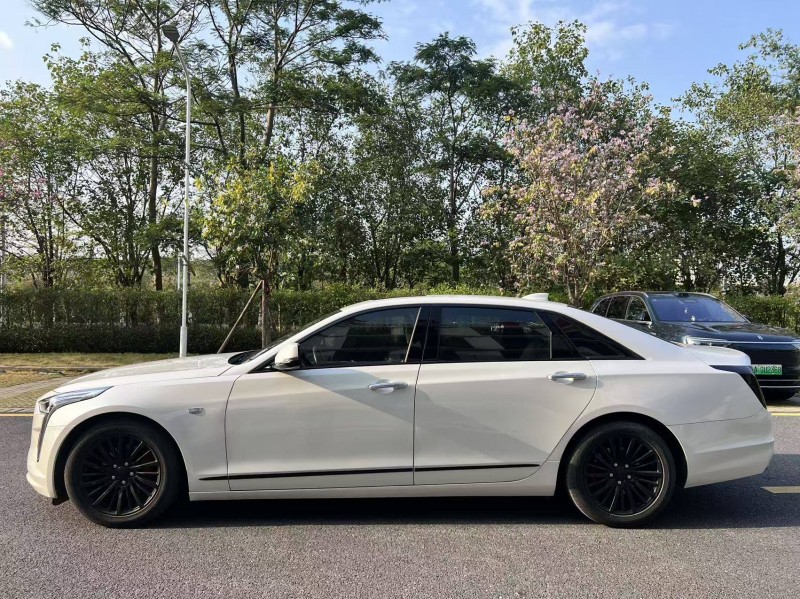 云浮19年凯迪拉克CT64