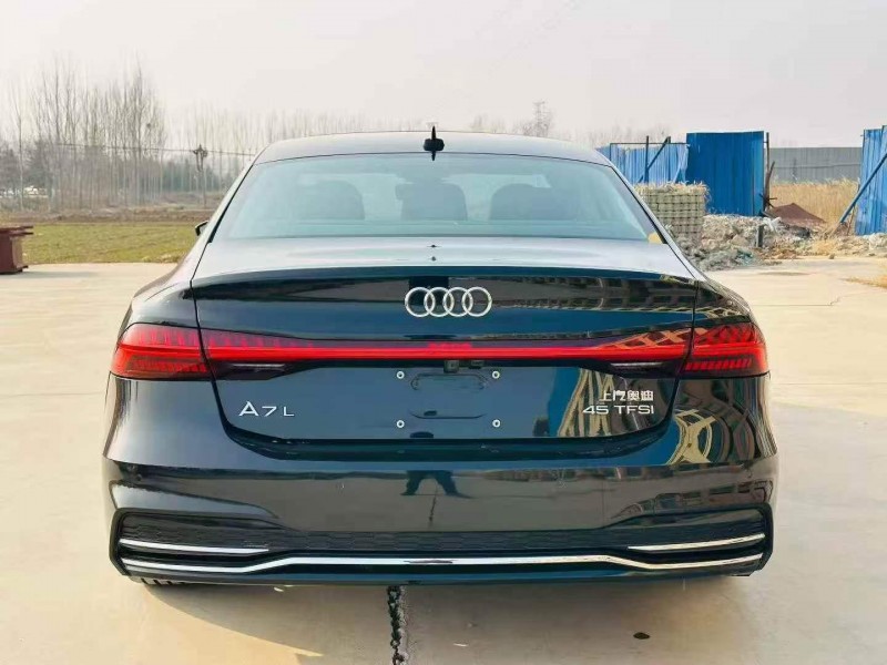 东营24年奥迪A7L6