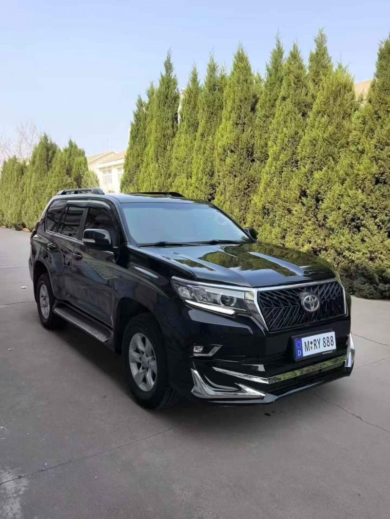 青岛12年丰田普拉多2