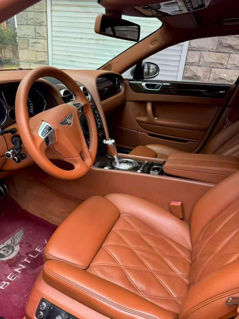 枣庄11年宾利飞驰6