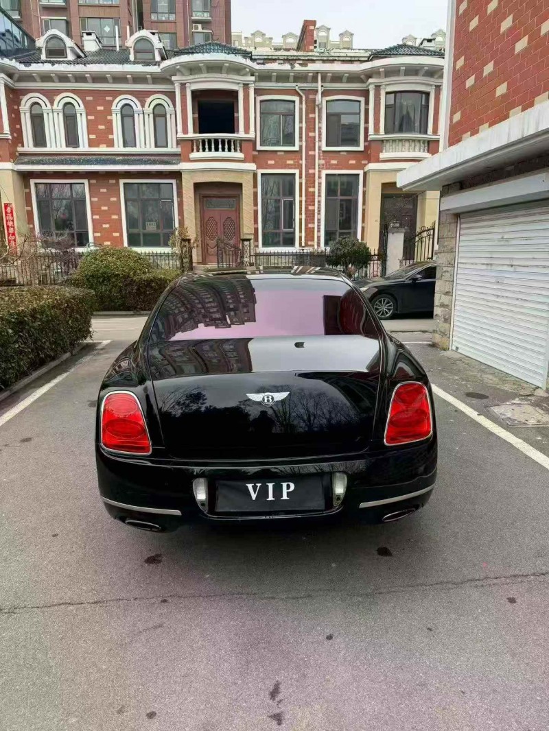 枣庄11年宾利飞驰8