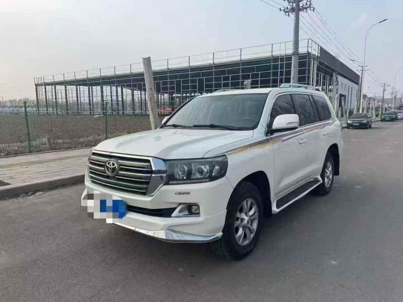 枣庄17年丰田兰德酷路泽3