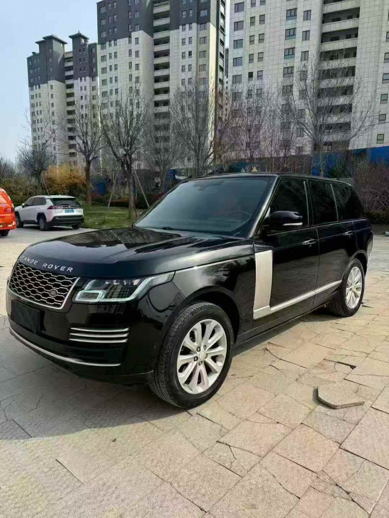 濟寧14年路虎攬勝行政2