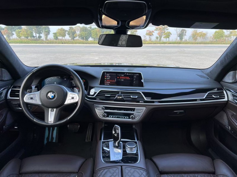 鹽城23年寶馬7系8