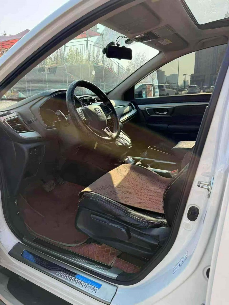聊城21年本田CRV9