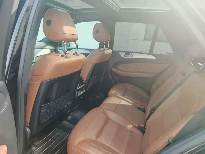 苏州19年奔驰GLE5