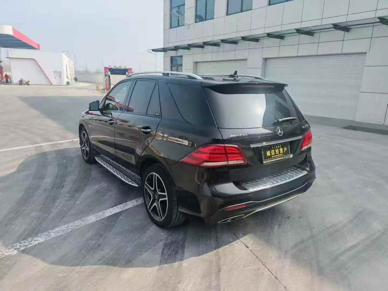 苏州19年奔驰GLE8