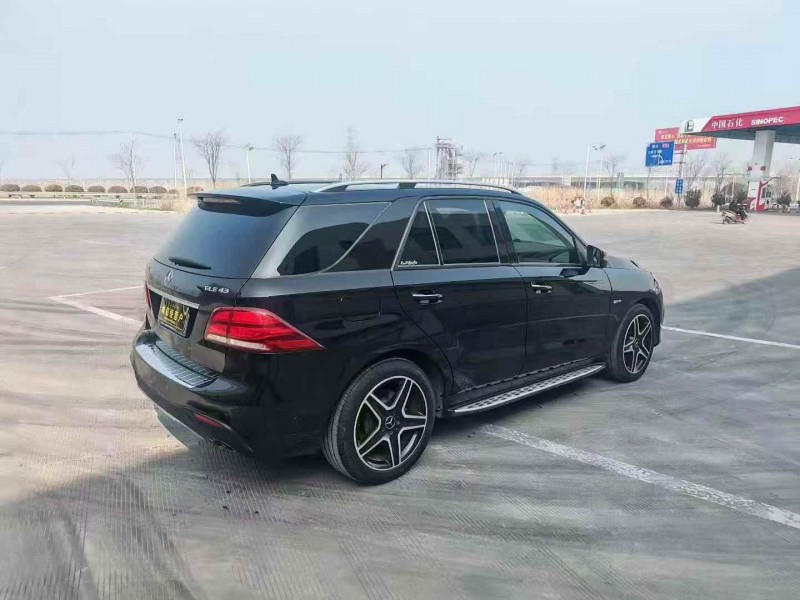 苏州19年奔驰GLE9