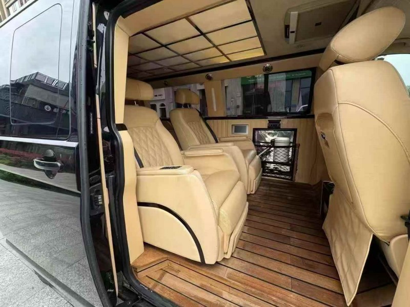 新余16年大众凯路威4