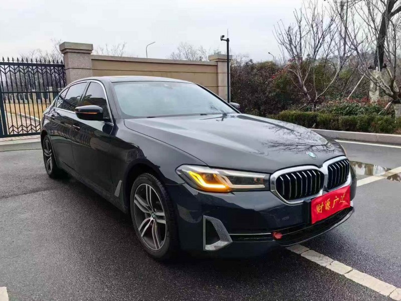 东营22年宝马5系2