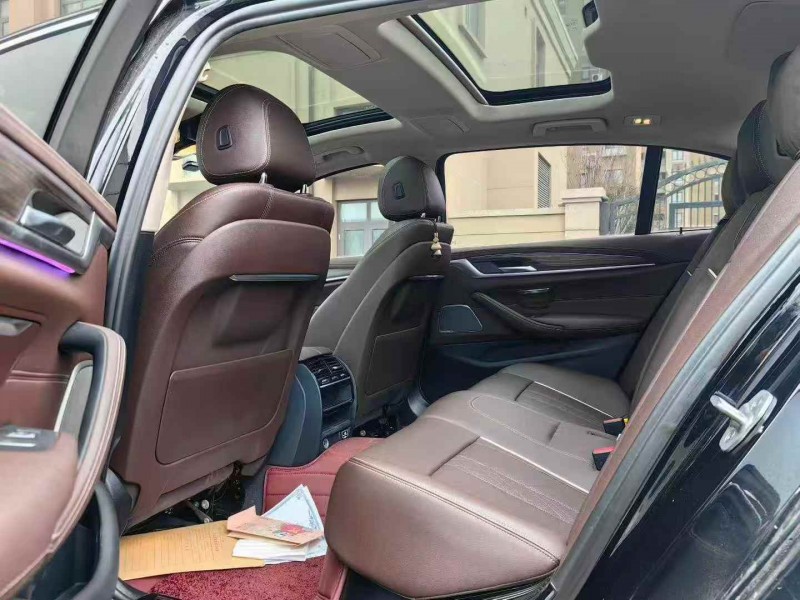 东营22年宝马5系4