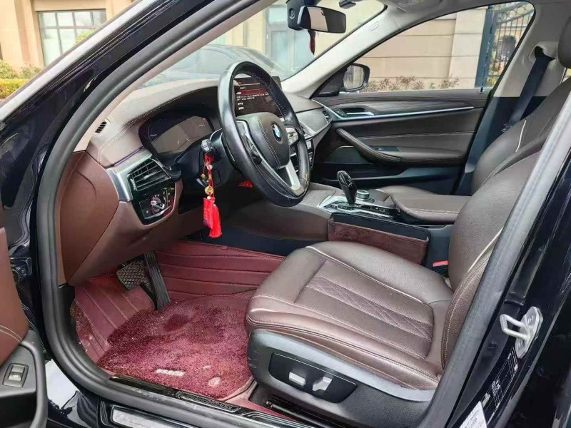 东营22年宝马5系6