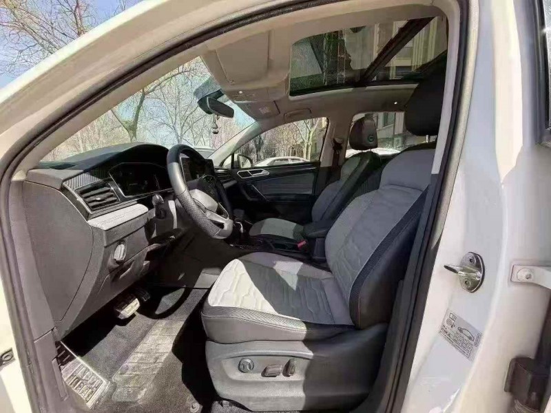 枣庄22年大众途观6