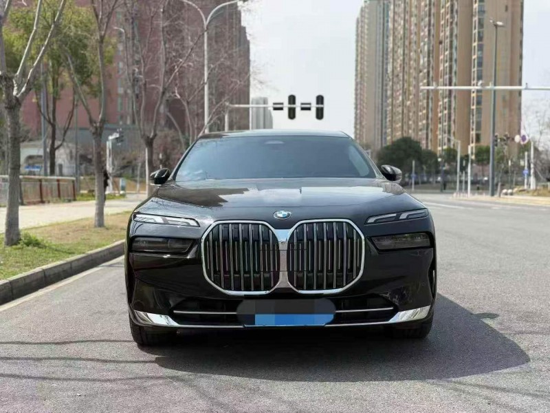 苏州22年宝马7系1