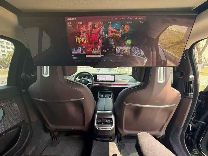 苏州22年宝马7系4