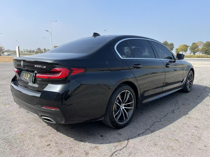 盐城21年宝马5系9