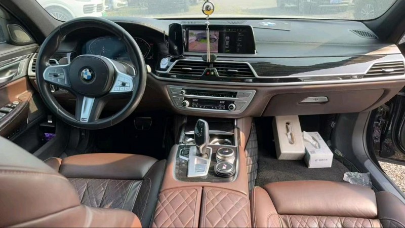 深圳19年宝马7系5