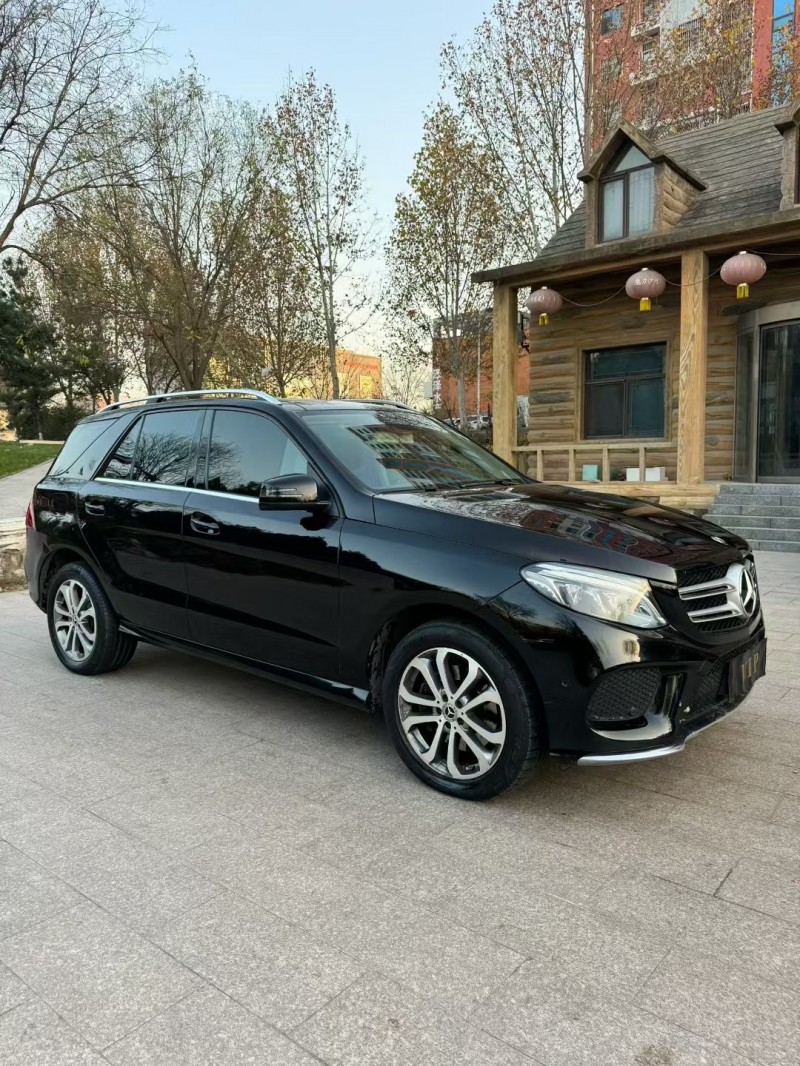 邢台17年奔驰GLE3