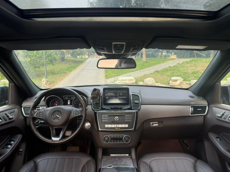 邢台19年奔驰GLE8