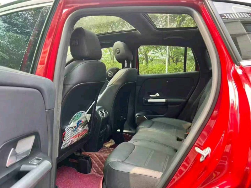 广州21年奔驰GLA8