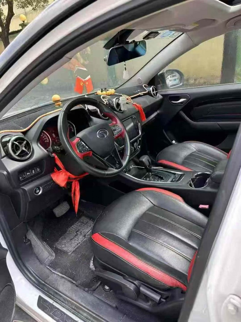 中山19年东南汽车DX33