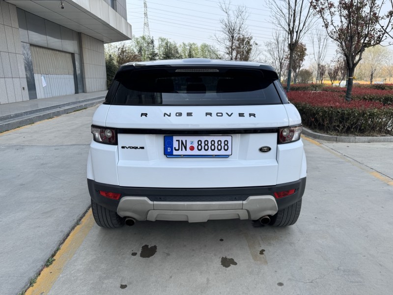 济宁15年路虎极光9