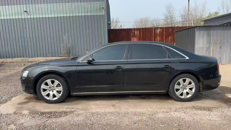 聊城14年奥迪A8L4