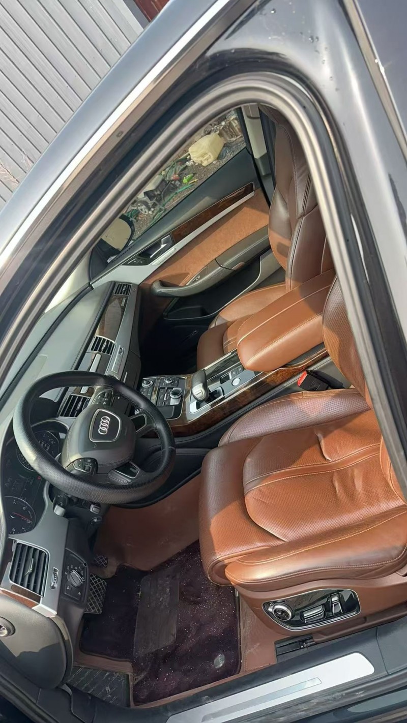 聊城14年奥迪A8L7