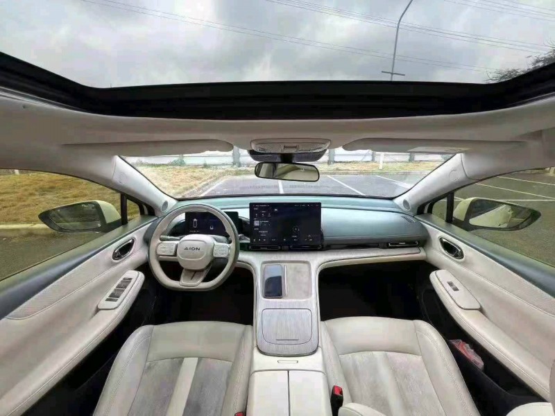 广州24年传祺埃安S4