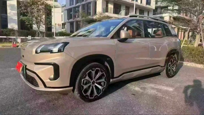 广州25年传祺埃安V3