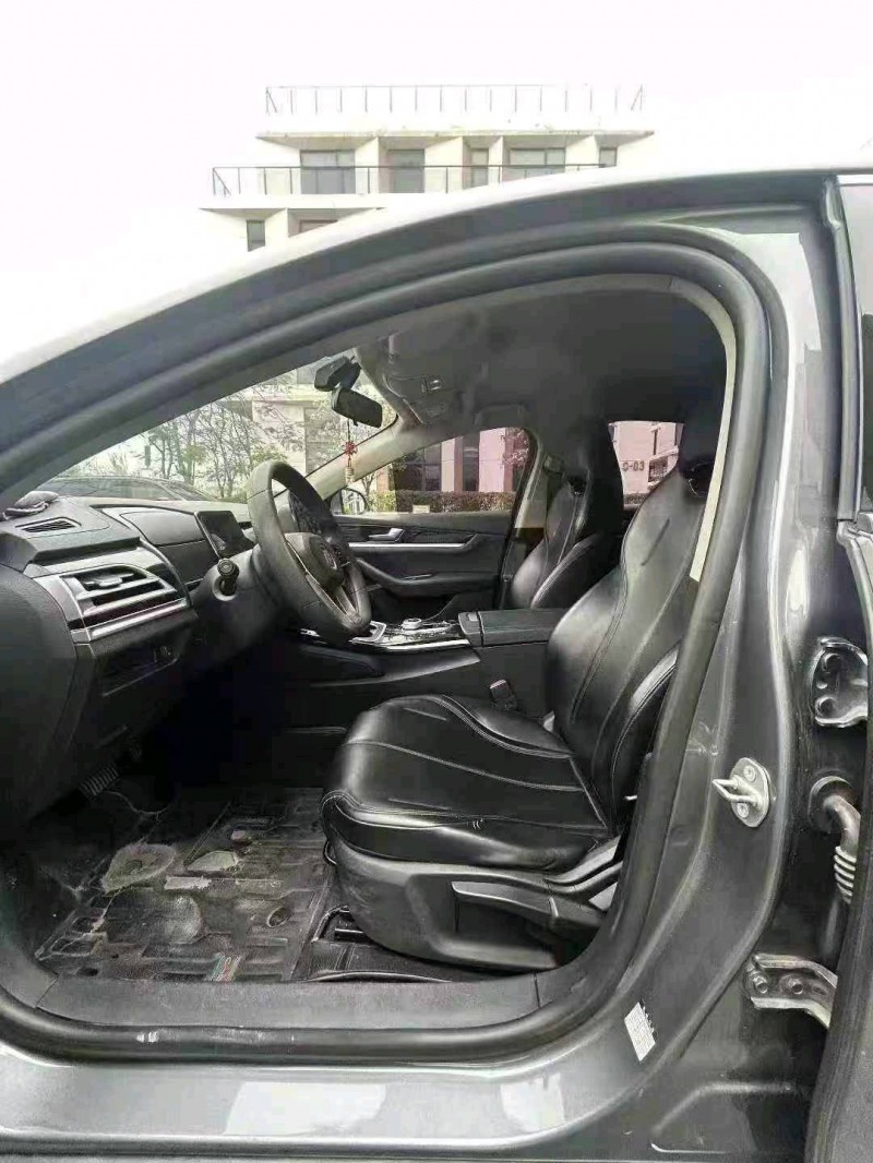 广州23年比亚迪秦5